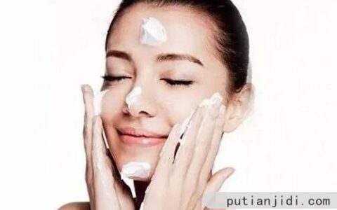 正确的洗脸方法步骤和手法