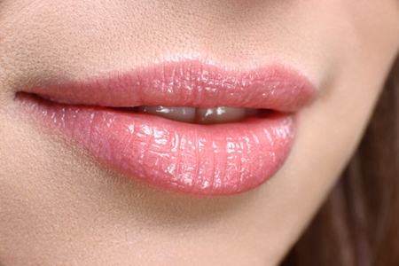 嘴唇颜色代表身体什么？