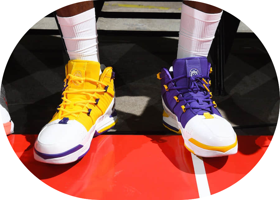 Nike Zoom LeBron 3 “Lakers” 洛杉矶湖人队全新鸳鸯配色詹姆斯上脚吸睛必备插图