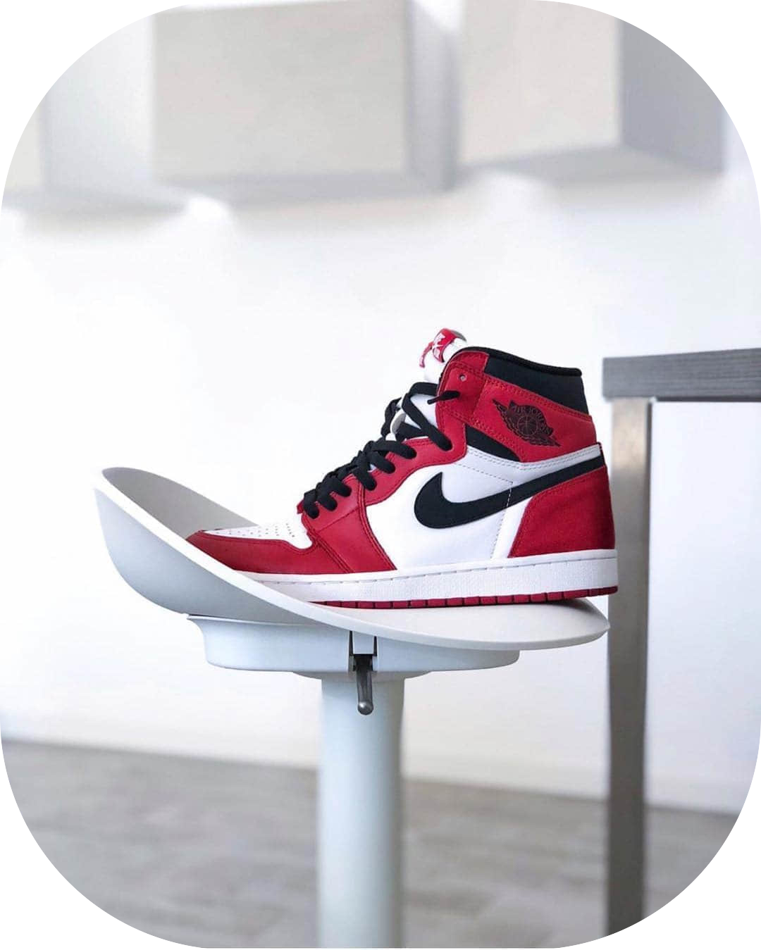 Air Jordan 1 High ’85“Chicago”乔丹1代芝加哥配色估计将于2020年2月第四次复刻回归 货号：CQ4921-601_央视痛批潮鞋