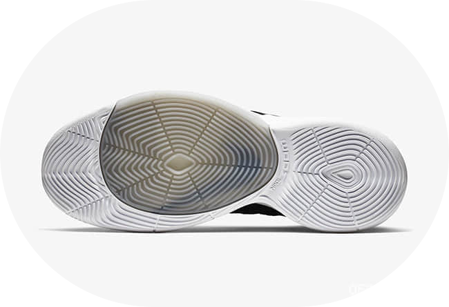 耐克两款全新Nike Zoom Rize TB配色曝光！已登陆国内官网！_平底鞋潮